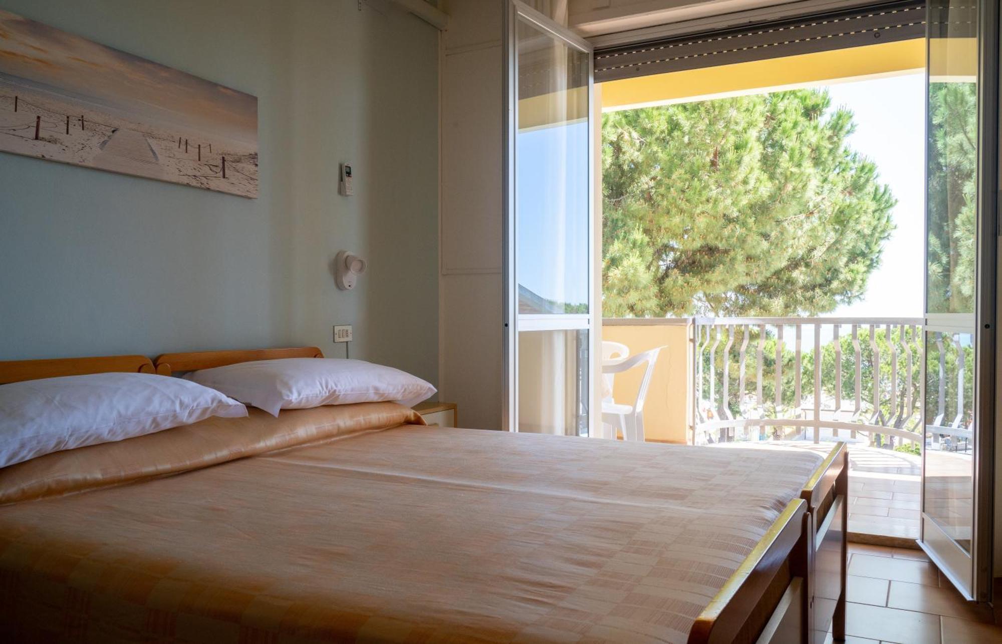 Hotel Quattropalme Tortoreto المظهر الخارجي الصورة