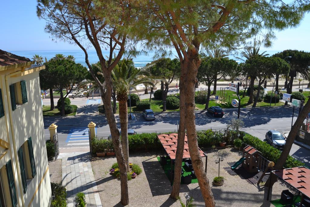 Hotel Quattropalme Tortoreto المظهر الخارجي الصورة