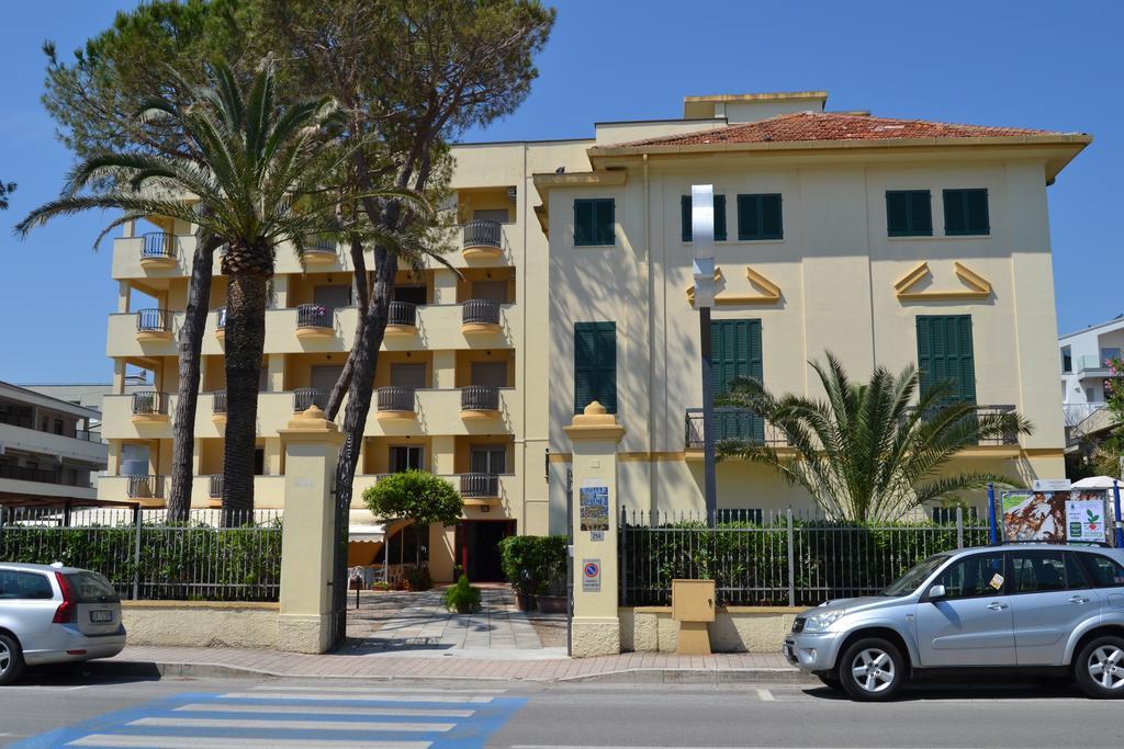 Hotel Quattropalme Tortoreto المظهر الخارجي الصورة